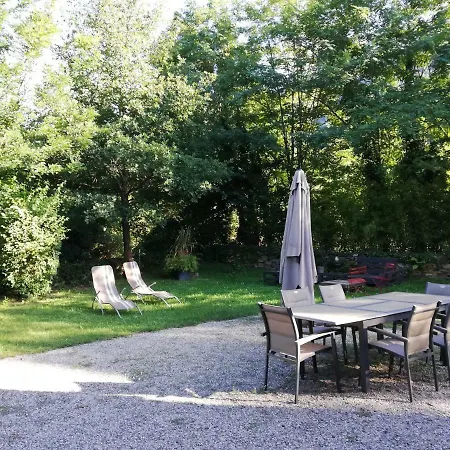 Les Escapades De Paty Penzion *