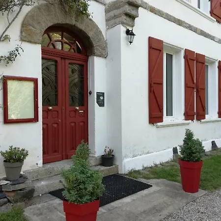 Les Escapades De Paty * Perles-et-Castelet