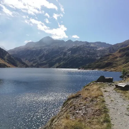 Penzion Les Escapades De Paty Perles-et-Castelet